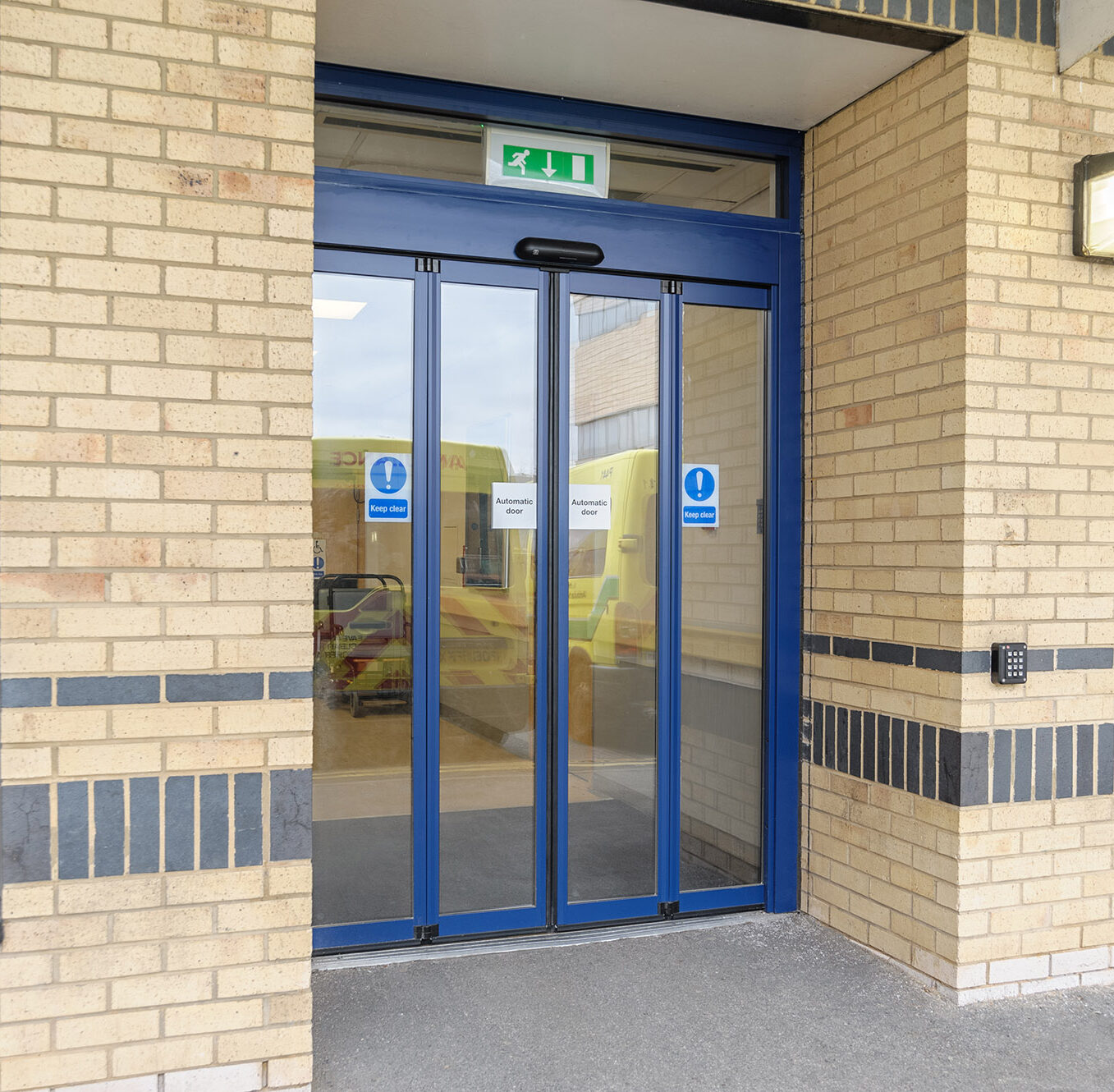 ابواب اتوماتيك